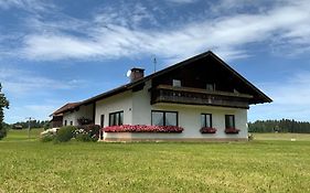 Ferienwohnung Huber am Deutensee